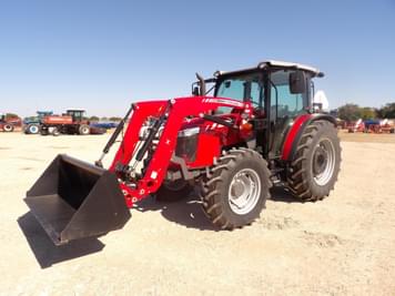 Main image Massey Ferguson 4710